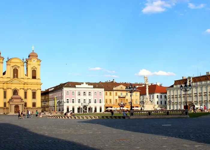 Lovely In The Heart Of The * Timişoara